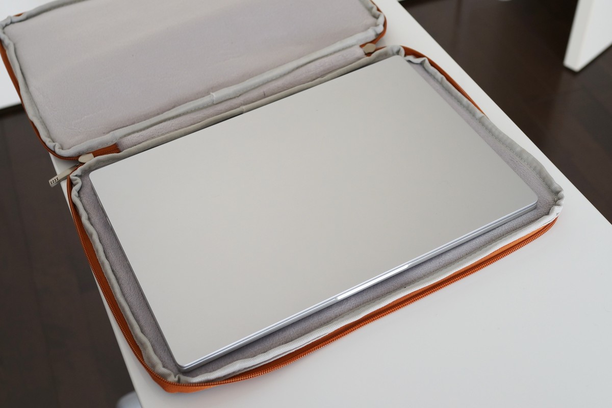 Xiaomi Mi Notebook Air 13　用のケース　収納参考写真