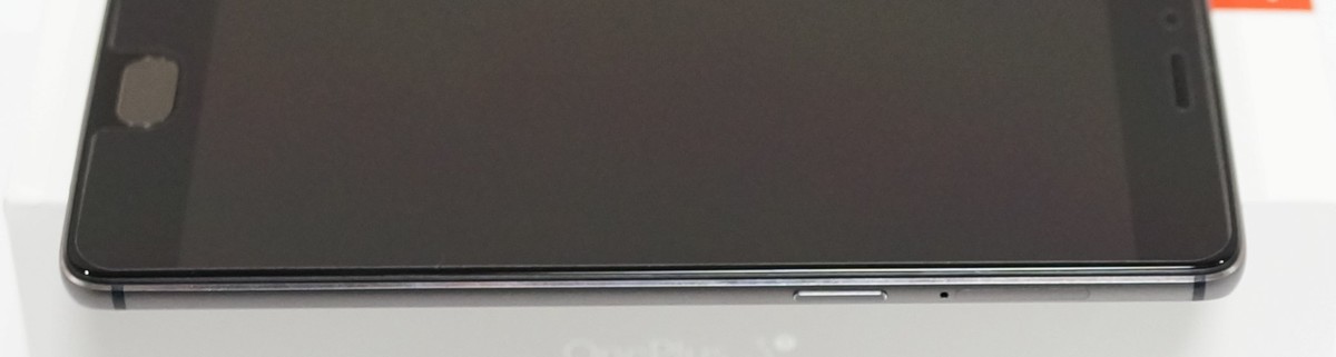 OnePlus 3T レビュー　右側面の写真、物理ボタンの機能の説明参考画像
