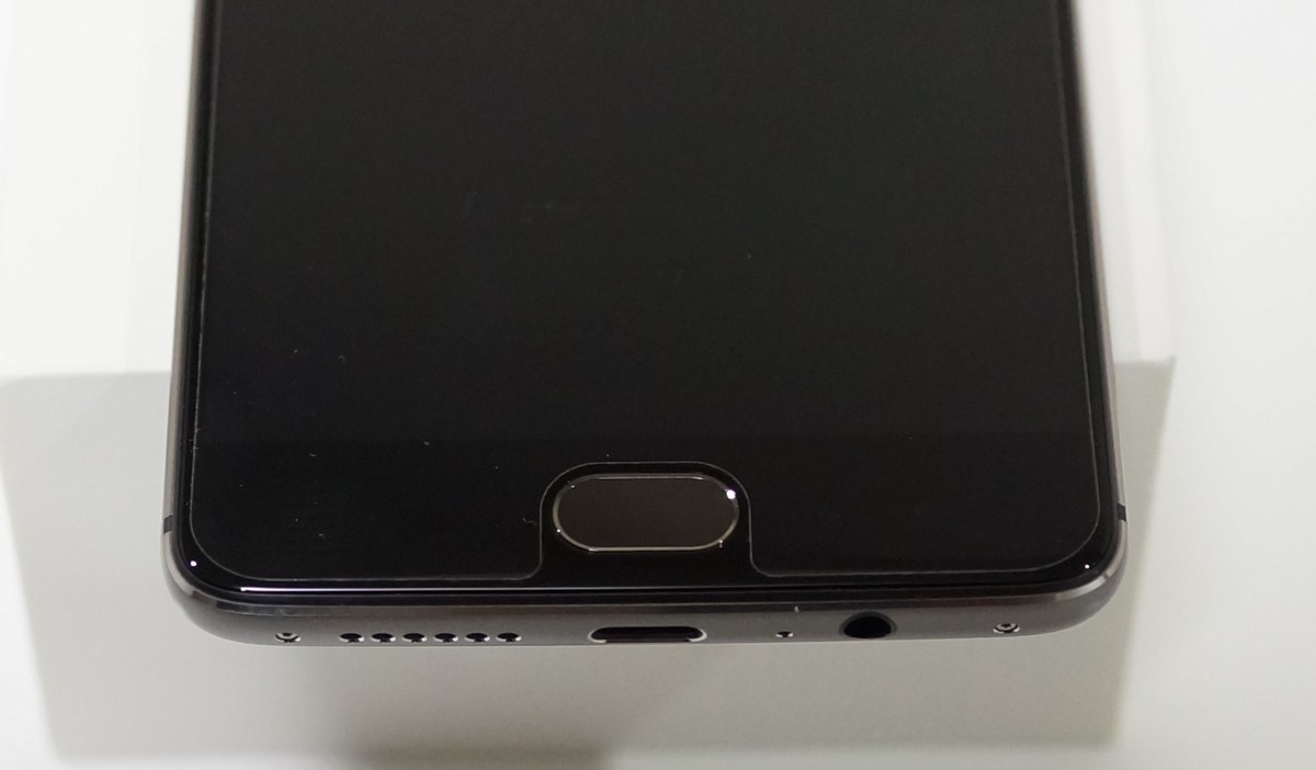 OnePlus 3T レビュー　タッチセンサー、指紋認証の精度と場所の説明参考画像
