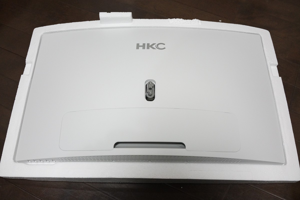 HKC C7000 27インチの曲面カーブディスプレイレビュー　