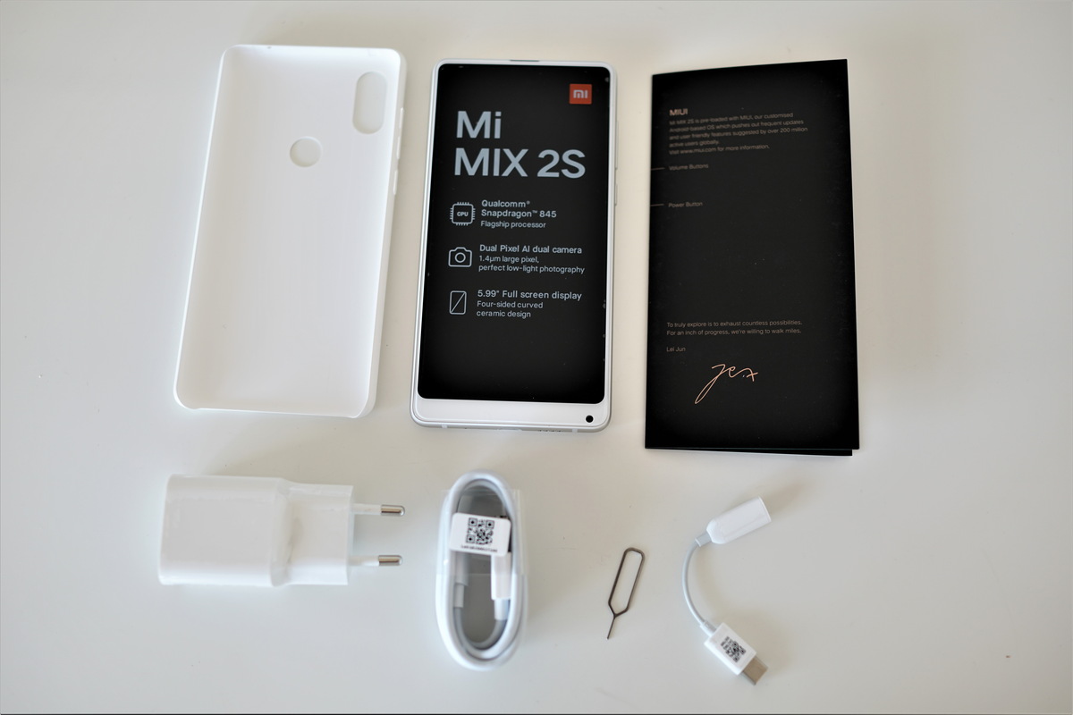 Xiaomi MI MIX 2S レビュー　外観参考写真