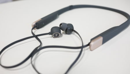 AUKEYの2台同時に通話待ち受け可能なネックバンド式Bluetooth5.0ワイヤレスイヤホンレビュー　aptX LL低遅延対応！