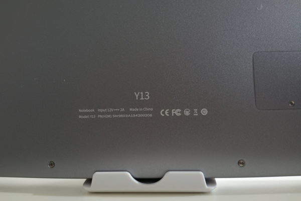 BMAX Y13 実機レビュー 13インチでタブレットスタイルで使えるノートPC参考画像