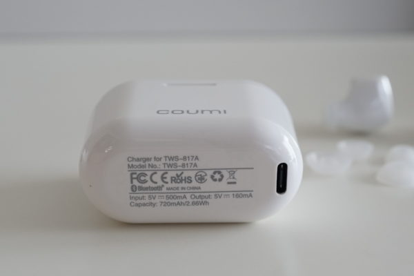 3千円以下で買えるBluetooth5.0・AAC・6時間連続再生可能なCOUMI 左右独立型ワイヤレスイヤホンレビュー