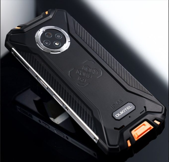 OUKITEL Sports phone WP8 Pro レビュー