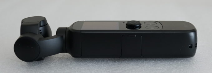 ポケットサイズのジンバルカメラ MORANGE M1 Pro レビュー　外観写真